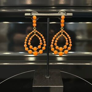 Modern and fashionable melon stone dangle earrings